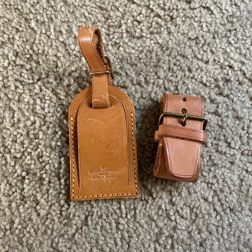 Louis Vuitton luggage tag